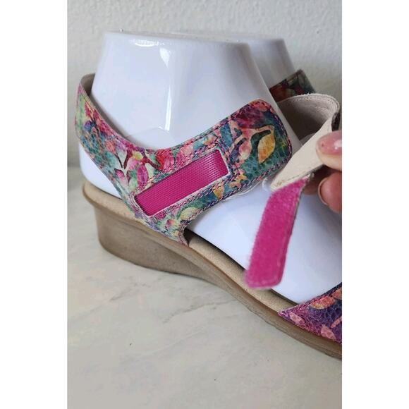 Umberto Raffini Yasmin Leather Wedge Sandals Floral Women's Size EU 40 - Picture 4 of 10